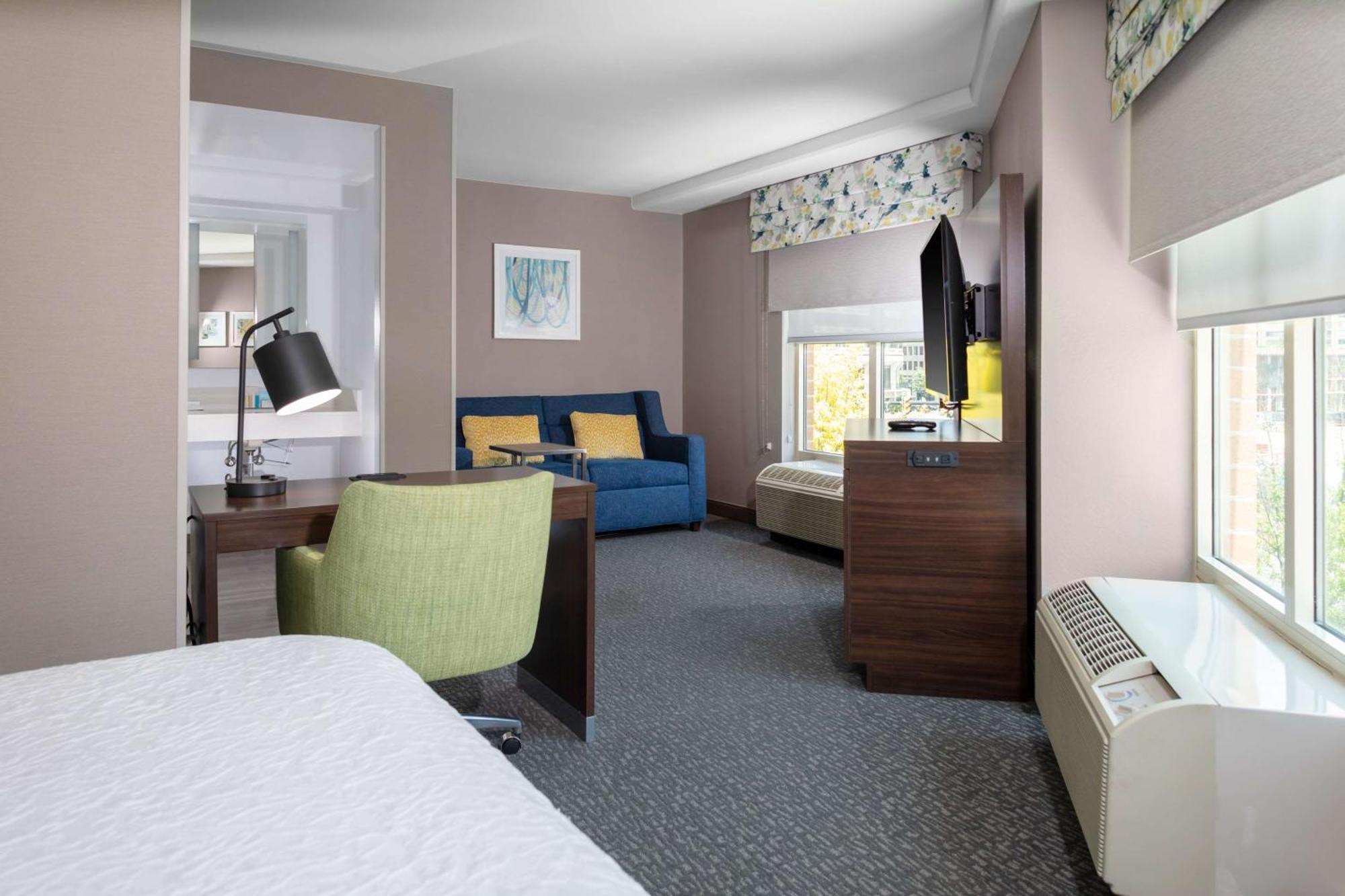 Hampton Inn & Suites Arlington Crystal City Dca Exterior foto
